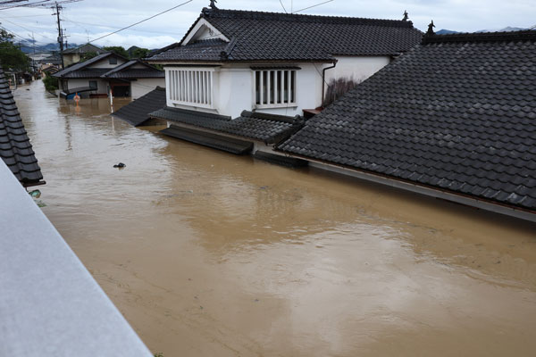 大雨による球磨川の氾濫で1階部分は完全に水没した