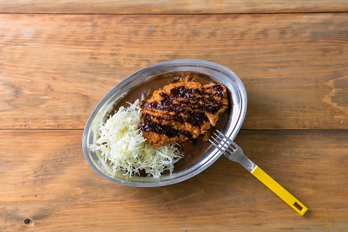 チャンピオンカレーを代表するメニュー「Lカツカレー」