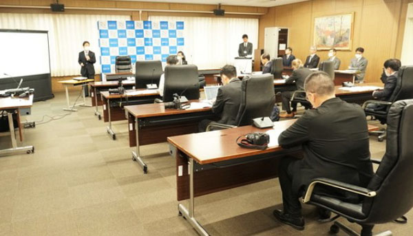 会社設立の記者会見を昨年11月に実施